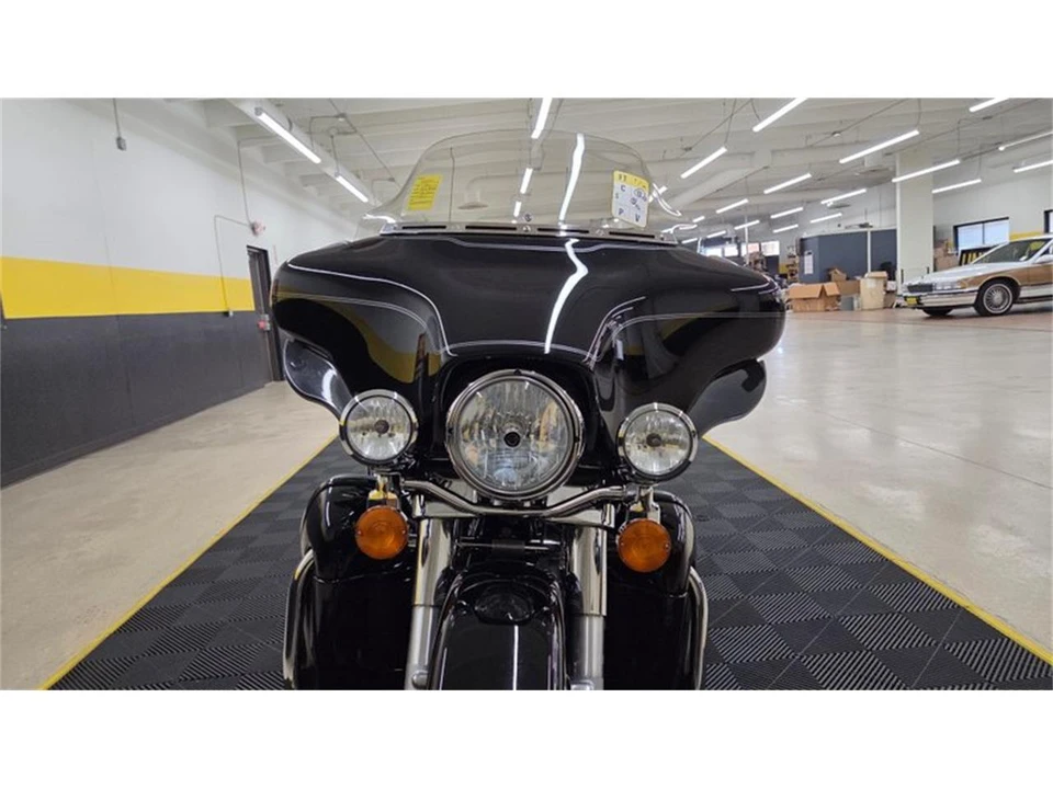2010 Harley-Davidson Touring Twin Cam - Image 10 of 31