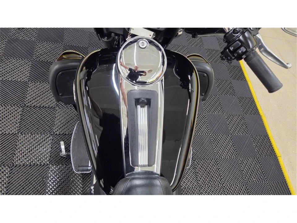 2010 Harley-Davidson Touring Twin Cam - Image 27 of 31