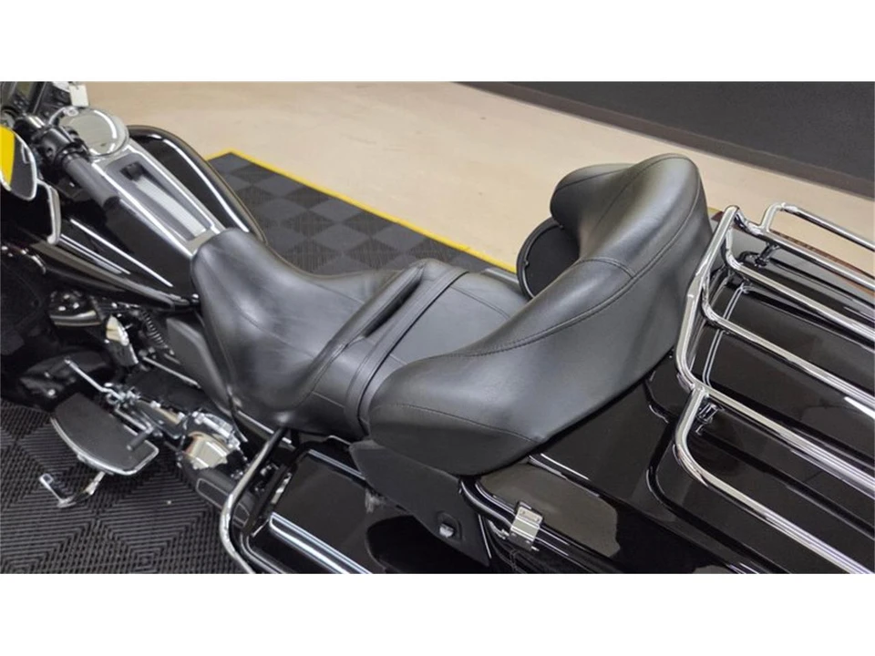2010 Harley-Davidson Touring Twin Cam - Image 15 of 31