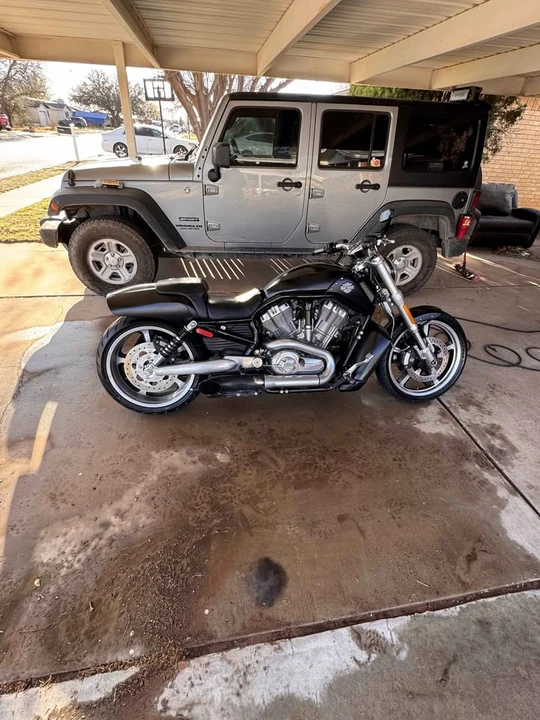 2010 Harley-Davidson V-Rod - Image 5 of 5