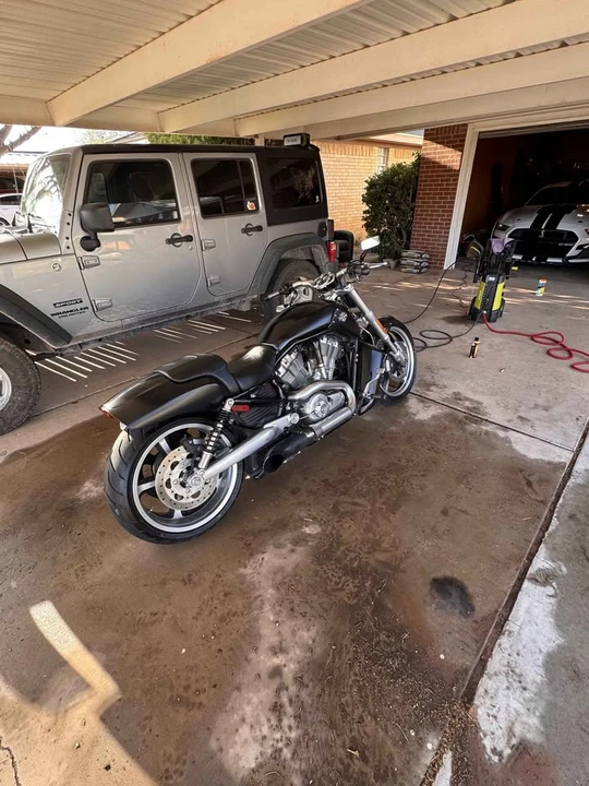 2010 Harley-Davidson V-Rod - Image 4 of 5