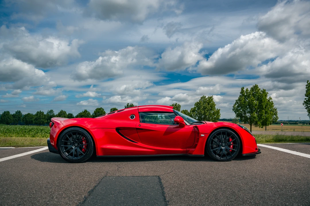 2010 Hennessey - Image 8 of 31