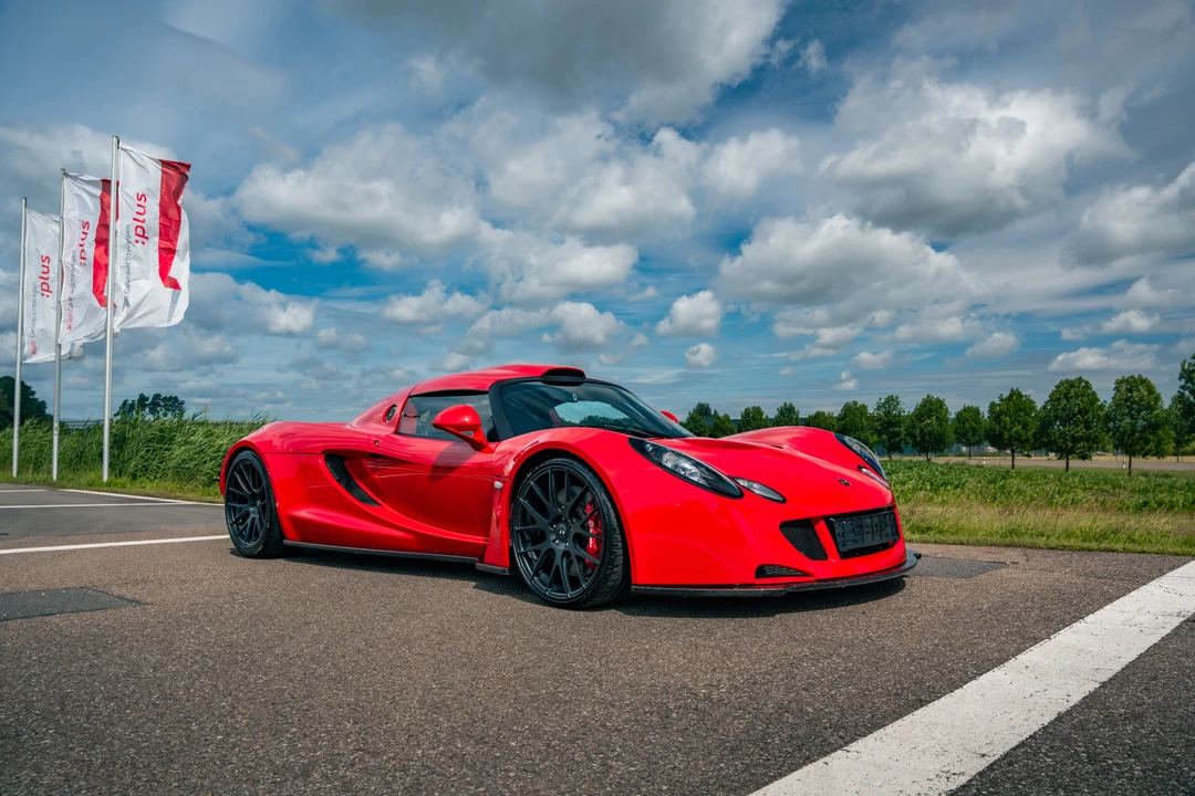 2010 Hennessey - Image 11 of 31