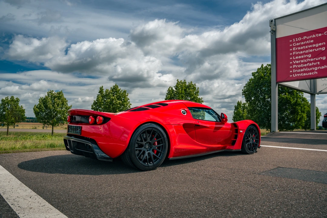 2010 Hennessey - Image 7 of 31