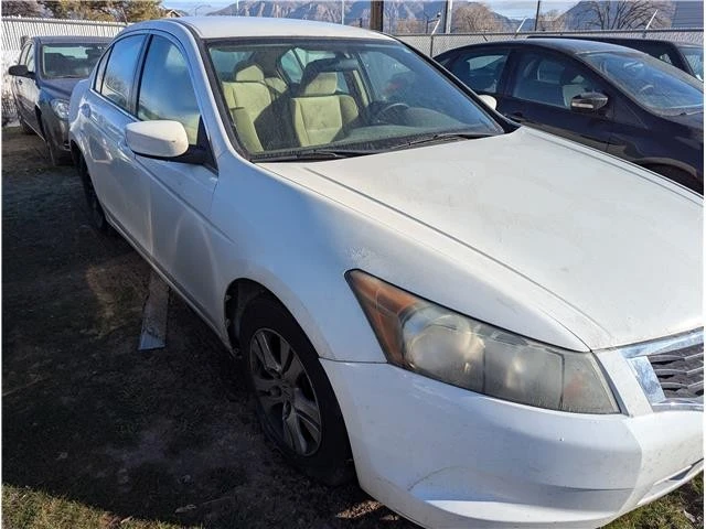 2010 Honda Accord 8th Gen - Image 3 of 11