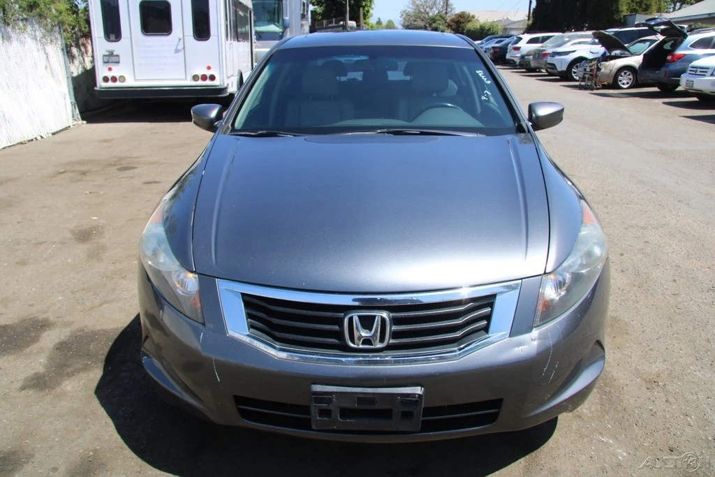 2010 Honda Accord 8th Gen - Image 11 of 21