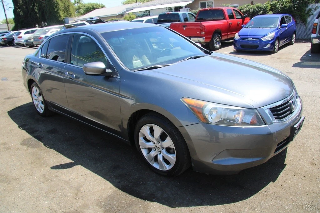 2010 Honda Accord 8th Gen - Image 10 of 21