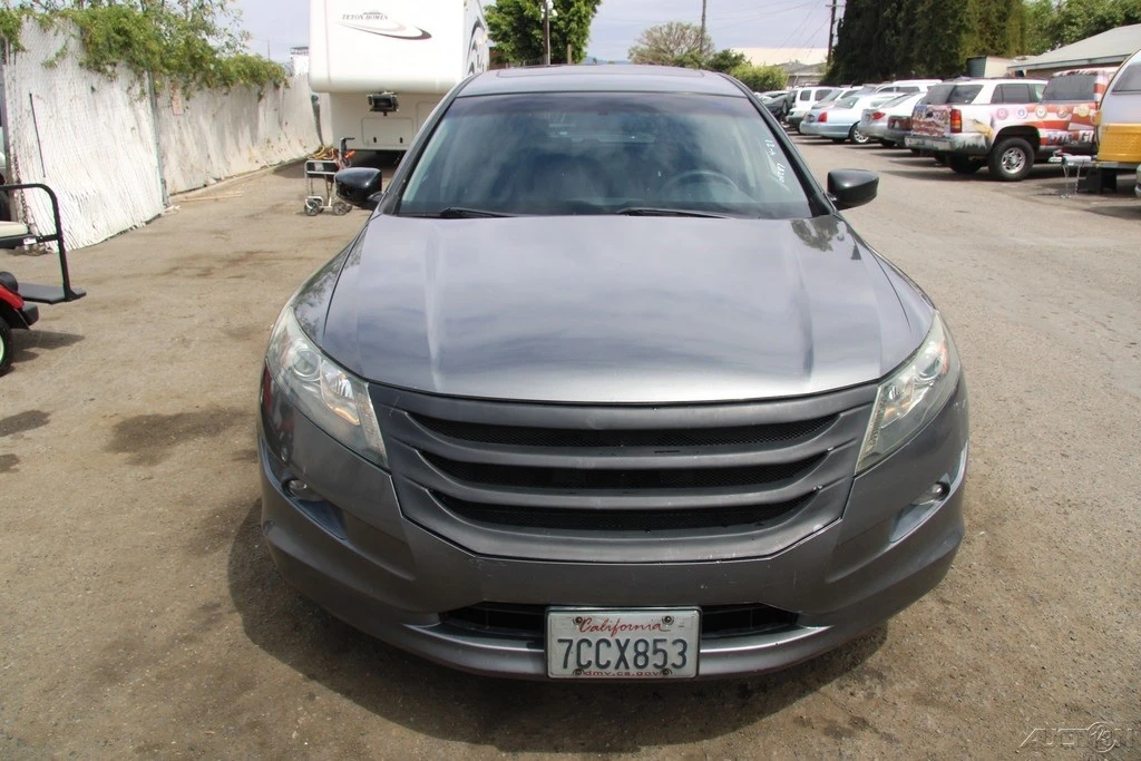 2010 Honda Accord 8th Gen - Image 11 of 24