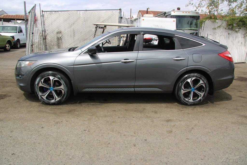 2010 Honda Accord 8th Gen - Image 3 of 24