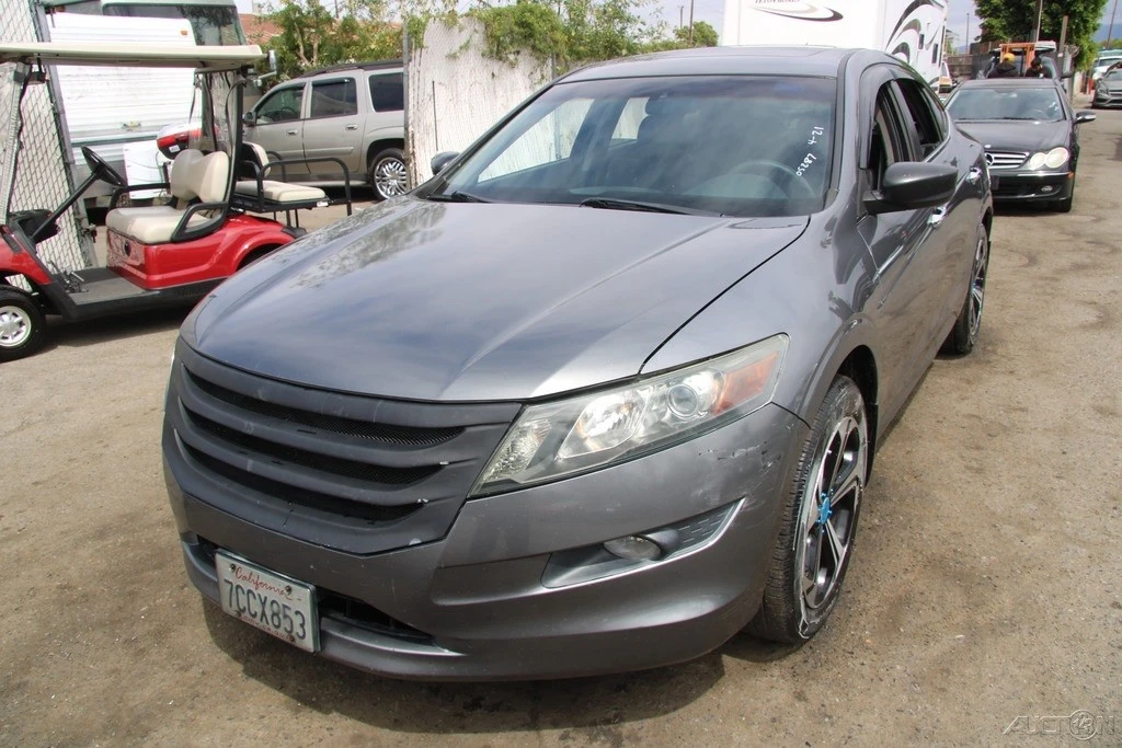 2010 Honda Accord 8th Gen - Image 2 of 24