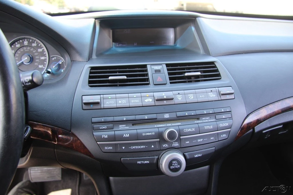 2010 Honda Accord 8th Gen - Image 20 of 21