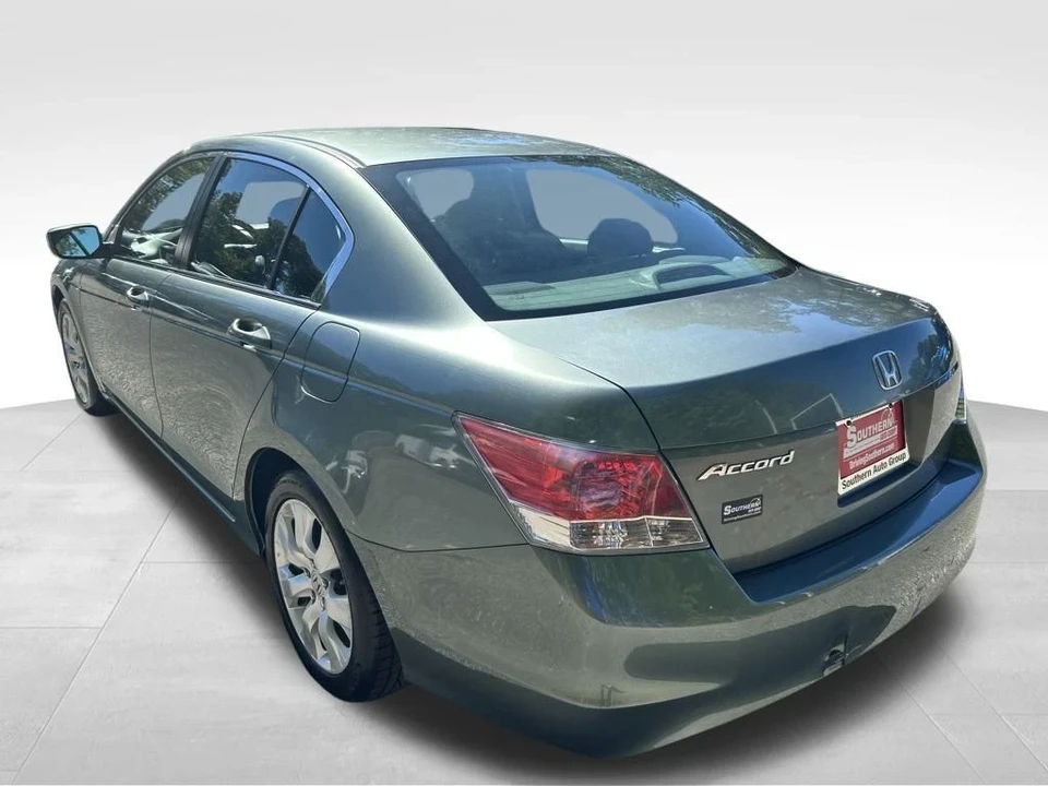 2010 Honda Accord 8th Gen - Image 3 of 12