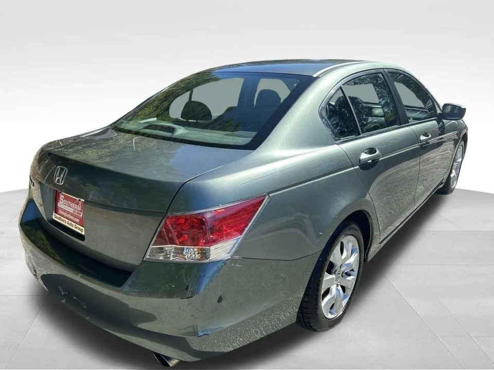 2010 Honda Accord 8th Gen - Image 7 of 12
