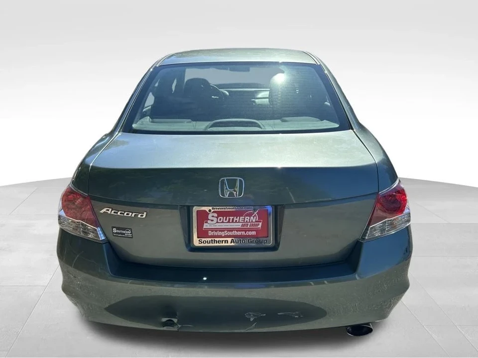 2010 Honda Accord 8th Gen - Image 5 of 12