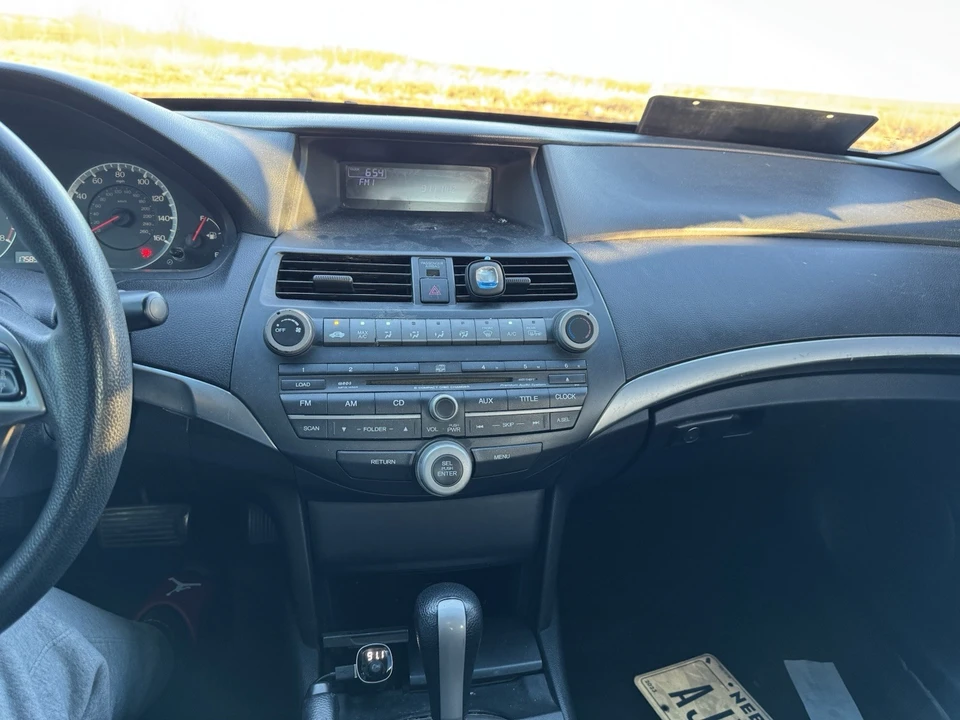 2010 Honda Accord 8th Gen - Image 10 of 15