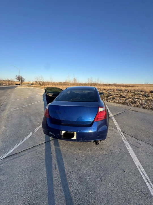 2010 Honda Accord 8th Gen - Image 7 of 15