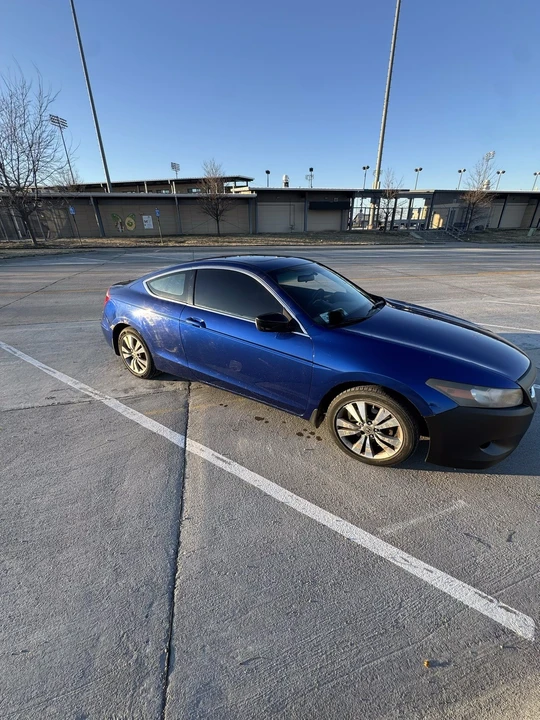 2010 Honda Accord 8th Gen - Image 3 of 15