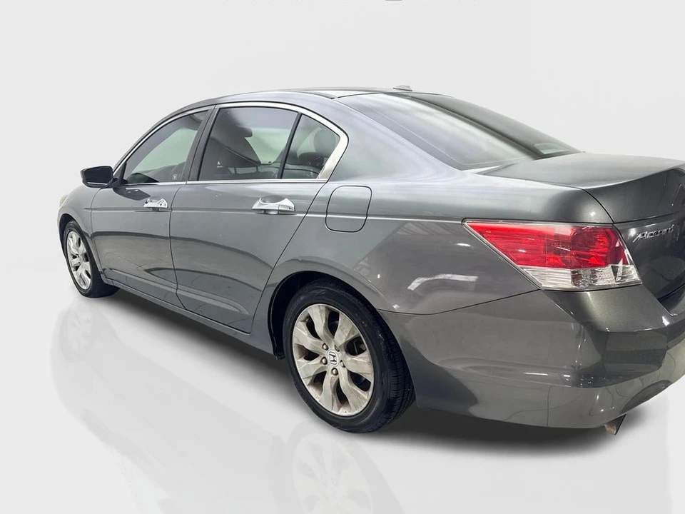 2010 Honda Accord 8th Gen - Image 14 of 21