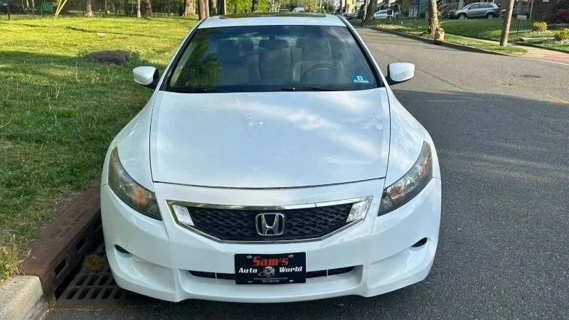 2010 Honda Accord 8th Gen - Image 4 of 12