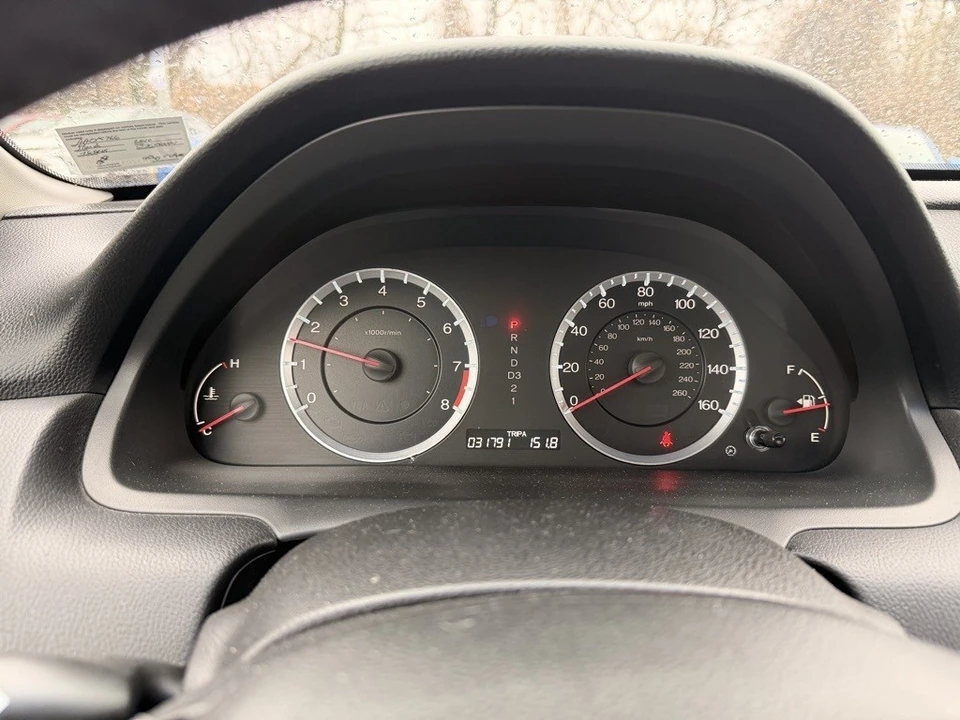 2010 Honda Accord 8th Gen - Image 7 of 12