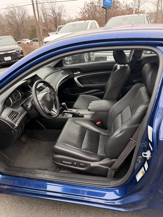 2010 Honda Accord 8th Gen - Image 5 of 12