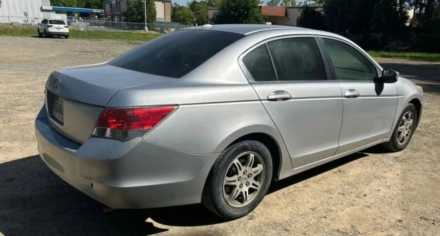 2010 Honda Accord 8th Gen - Image 4 of 12