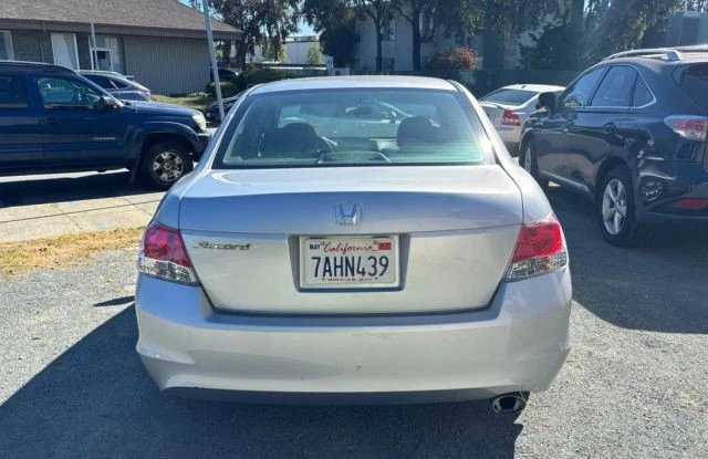 2010 Honda Accord 8th Gen - Image 4 of 15