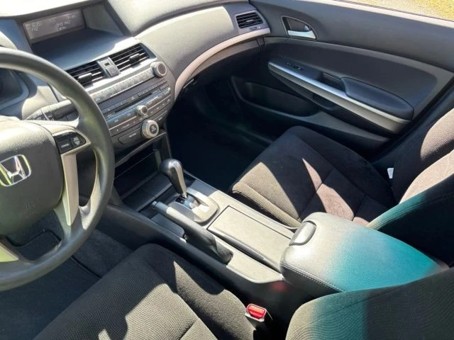 2010 Honda Accord 8th Gen - Image 11 of 15