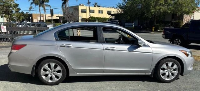 2010 Honda Accord 8th Gen - Image 6 of 15