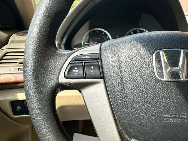 2010 Honda Accord 8th Gen - Image 18 of 21