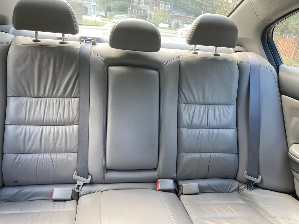 2010 Honda Accord 8th Gen - Image 7 of 9