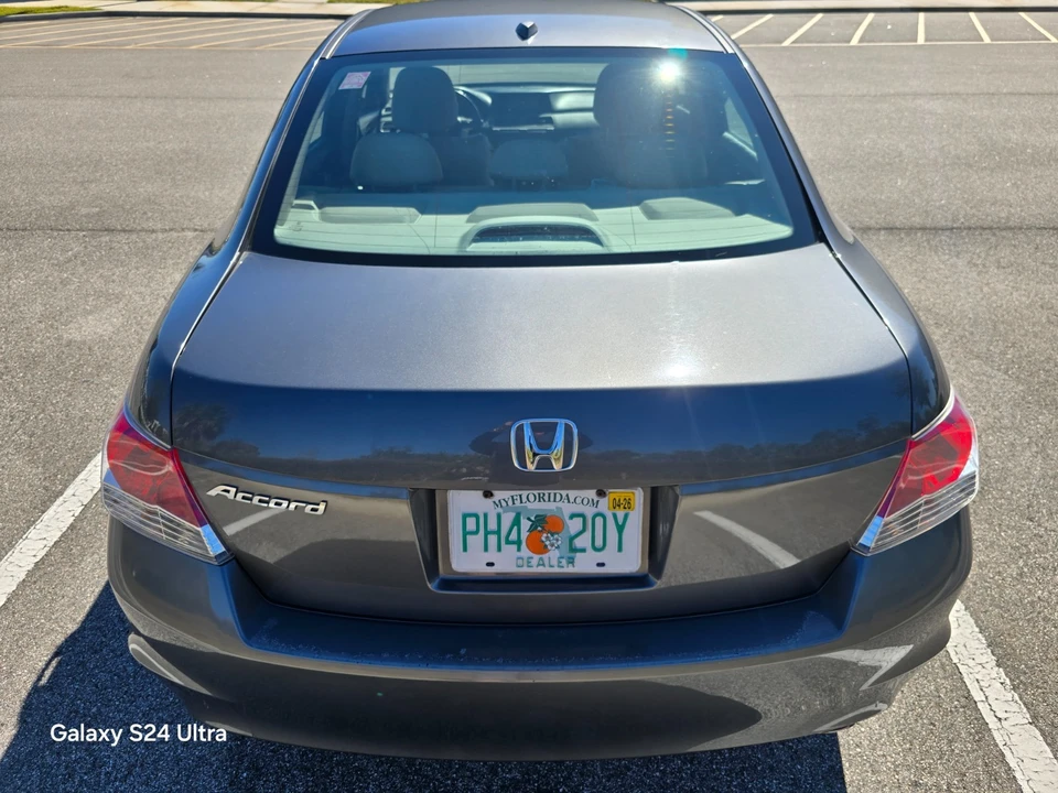 2010 Honda Accord 8th Gen - Image 6 of 21
