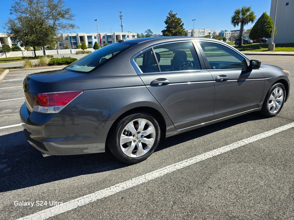 2010 Honda Accord 8th Gen - Image 9 of 21