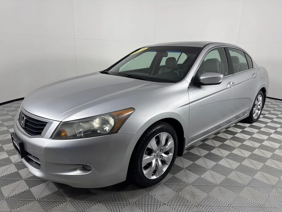 2010 Honda Accord 8th Gen - Image 10 of 12