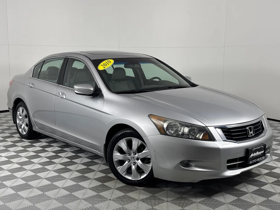 2010 Honda Accord 8th Gen - Image 2 of 12