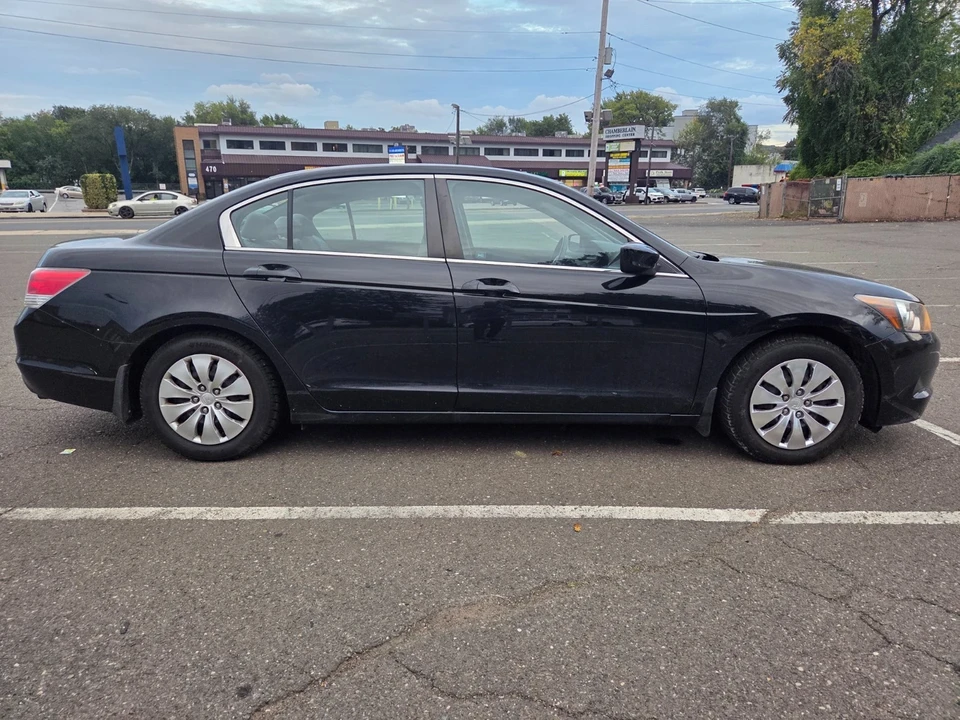2010 Honda Accord 8th Gen - Image 6 of 21