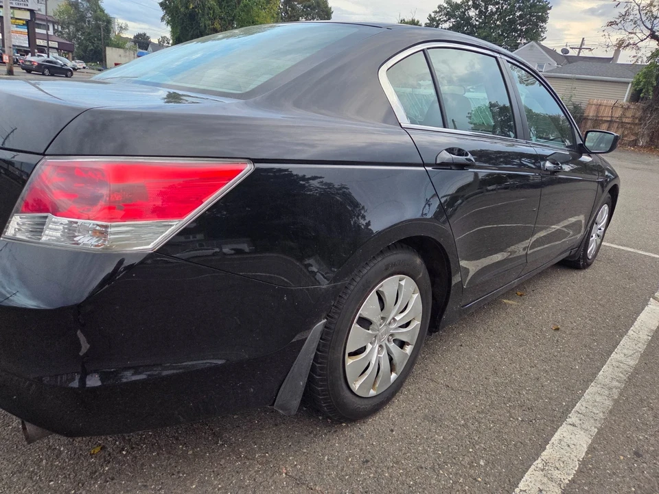 2010 Honda Accord 8th Gen - Image 10 of 21