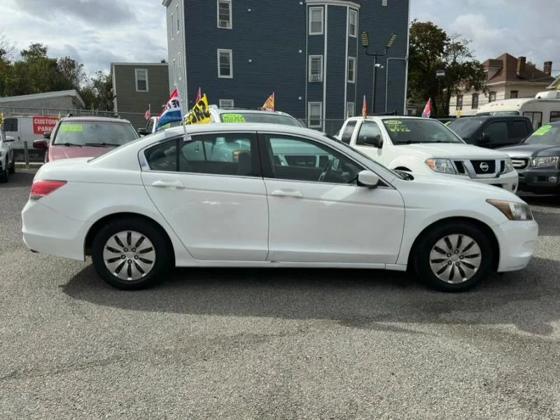 2010 Honda Accord 8th Gen - Image 7 of 12
