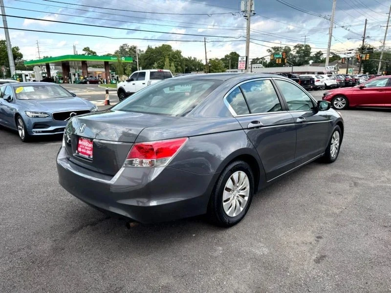 2010 Honda Accord 8th Gen - Image 5 of 12