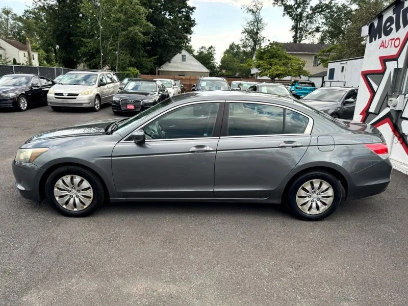 2010 Honda Accord 8th Gen - Image 8 of 12