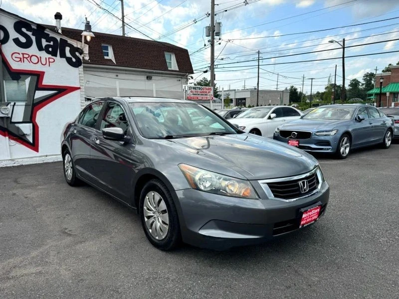 2010 Honda Accord 8th Gen - Image 3 of 12