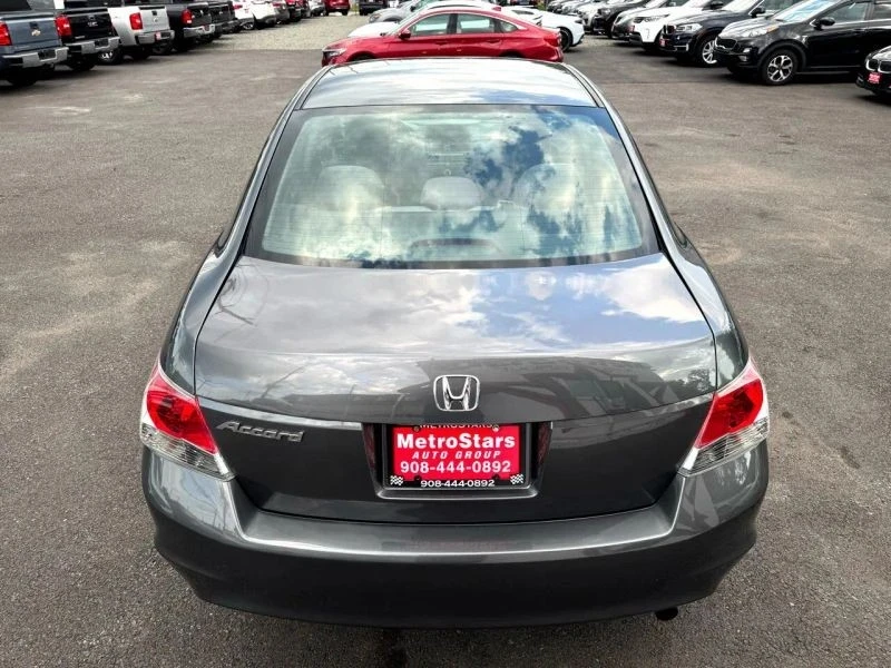 2010 Honda Accord 8th Gen - Image 6 of 12