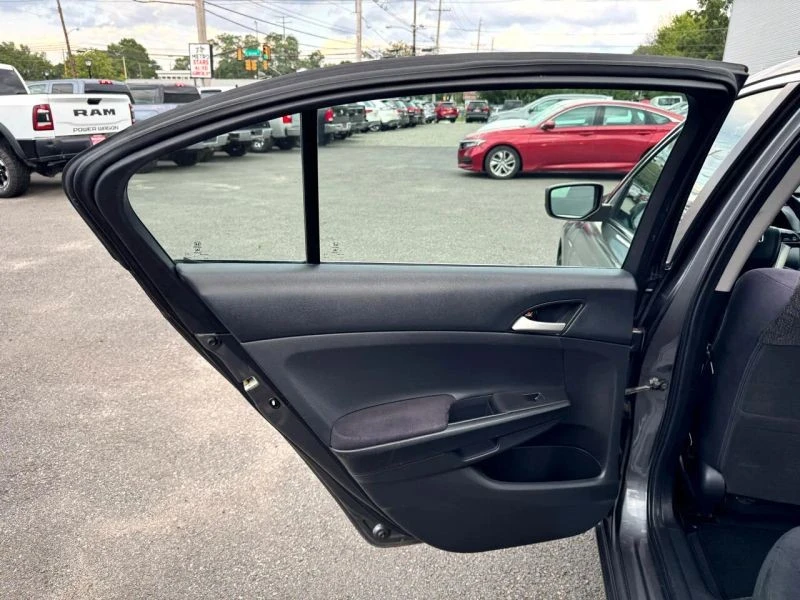 2010 Honda Accord 8th Gen - Image 12 of 12