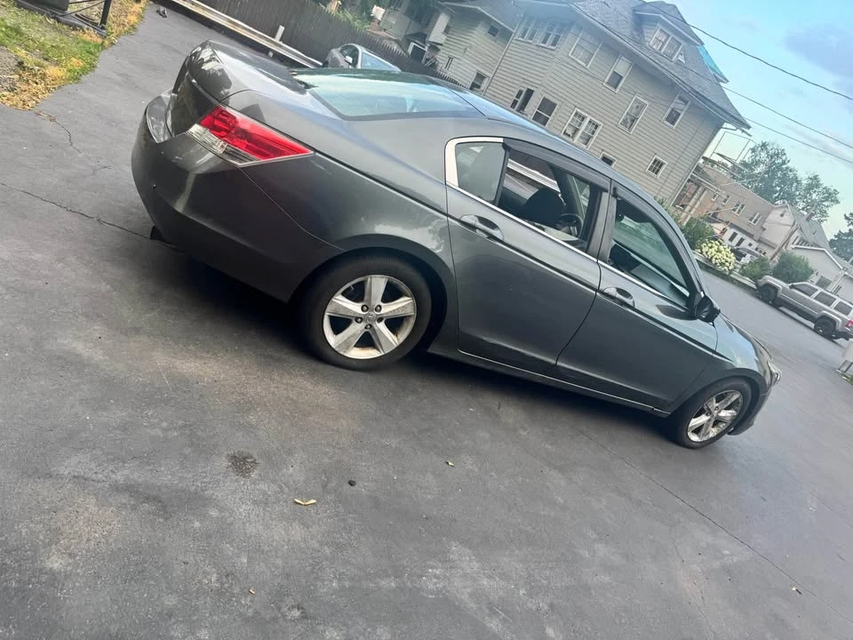 2010 Honda Accord 8th Gen - Image 12 of 14