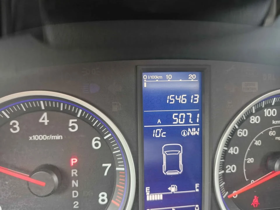2010 Honda CR-V 3rd Gen - Image 7 of 10