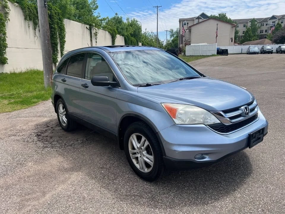 2010 Honda CR-V 3rd Gen - Image 2 of 11