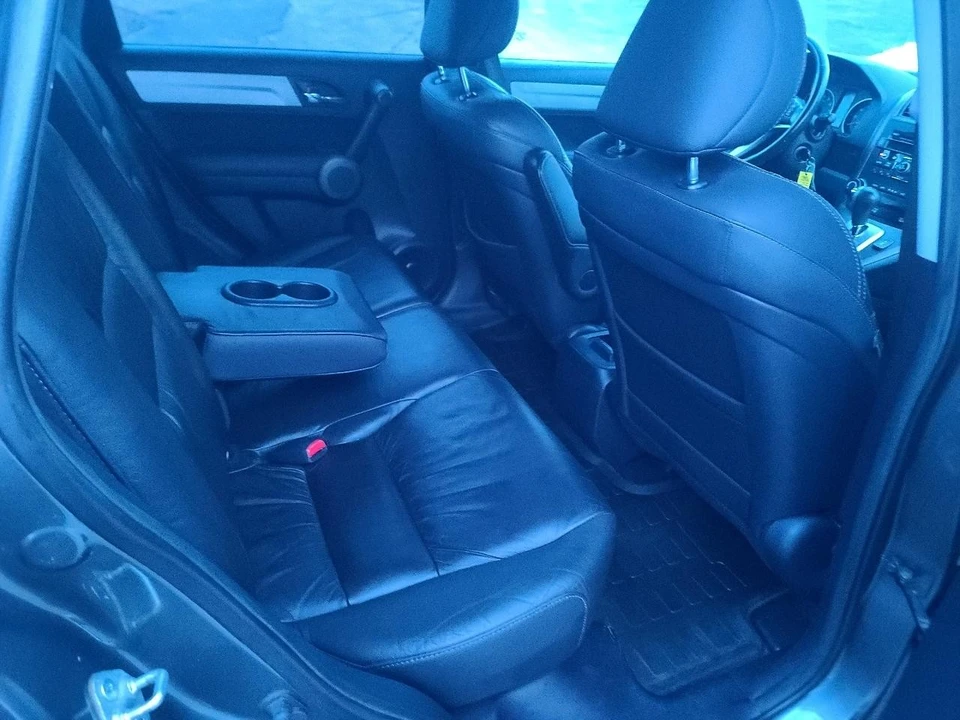 2010 Honda CR-V 3rd Gen - Image 13 of 21