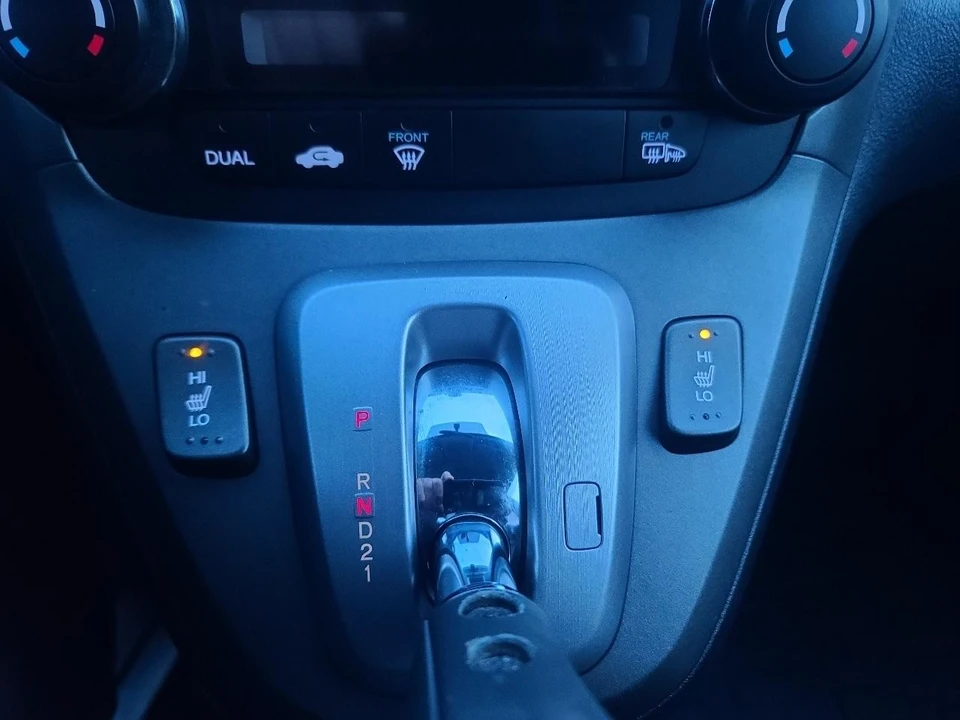 2010 Honda CR-V 3rd Gen - Image 18 of 21