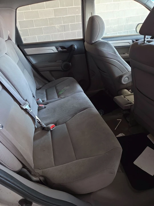 2010 Honda CR-V 3rd Gen - Image 5 of 9