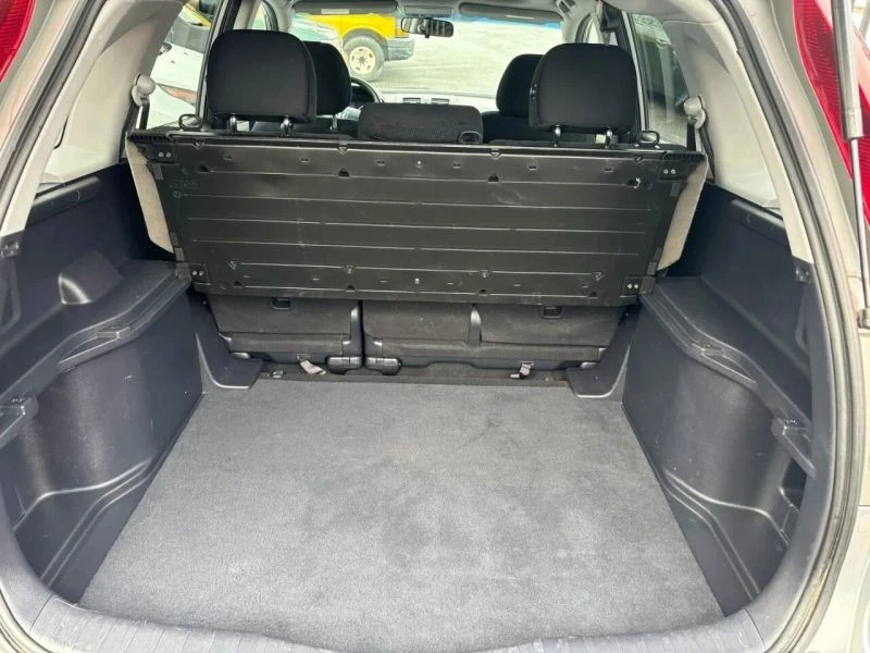 2010 Honda CR-V 3rd Gen - Image 8 of 12